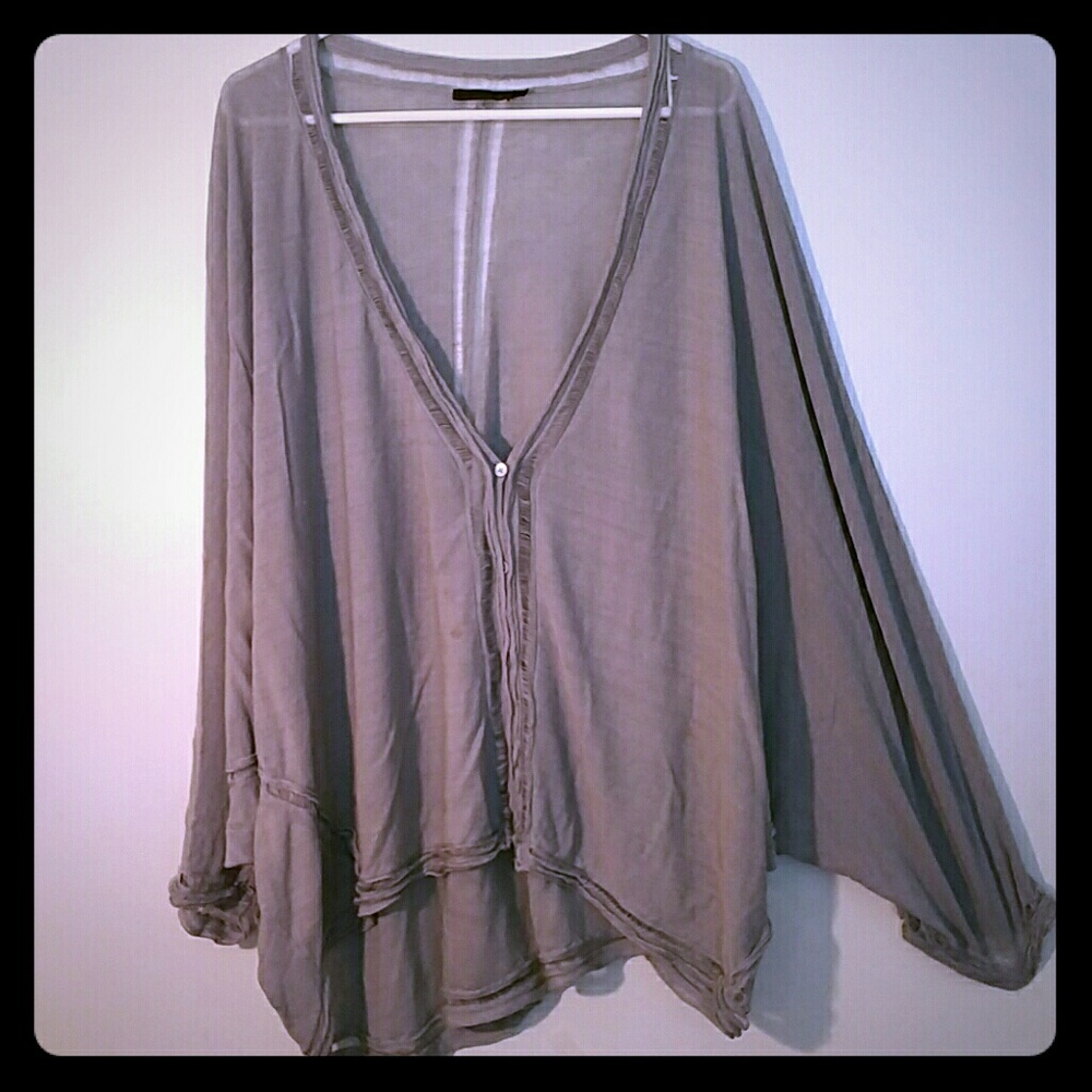 3X20.  Women's Cape Jacket